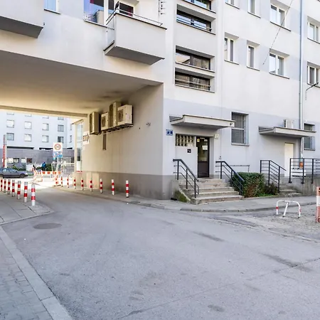 Riverside Charm Apartament *