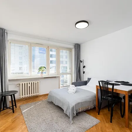 Apartment Riverside Charm *