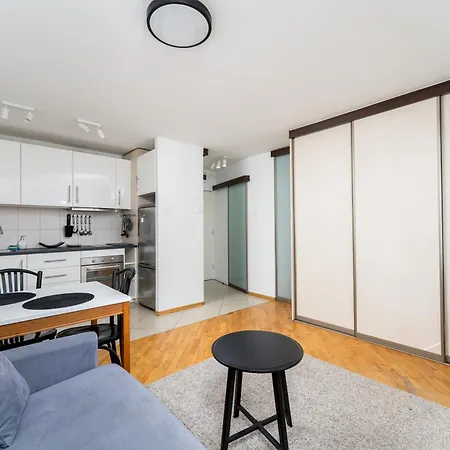 Riverside Charm Appartement